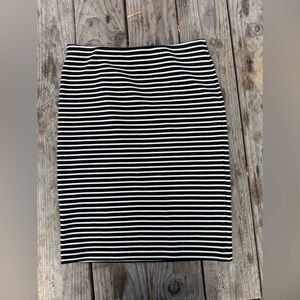 LOFT Black and White Striped Pencil Skirt